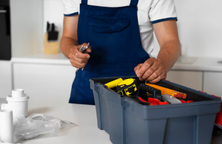 Wie ein Hausmeisterservice die Instandhaltung Ihrer Immobilie vereinfacht
