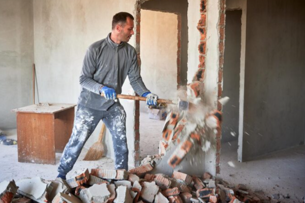 kleine Abbrucharbeiten.